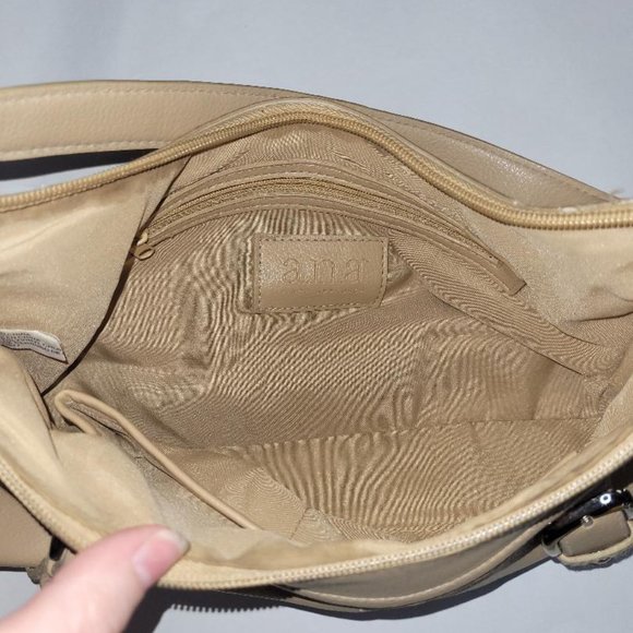 ANA -A New Approach Pebble Handbag Tan Silver Trim - Picture 6 of 8